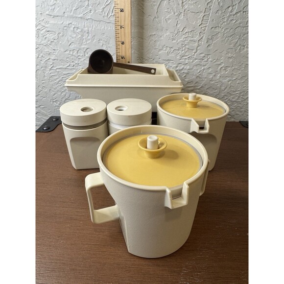 VTG Tupperware Harvest Gold Cream Lot Salt Pepper Cream Sugar Butter 14 Pieces - Picture 2 of 8